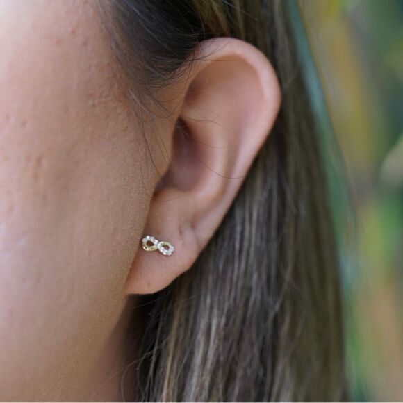 14k solid gold infinity earrings | Stud Earrings | Minimal Jewelry | Gift | - Picture 5 of 6